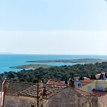 Donata Apartman